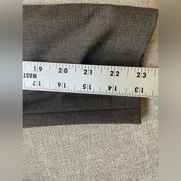 Ann Taylor Petite Long Sleeve One Button Fully Lined Fitted Blazer Jacket Cocoa - Picture 8 of 10